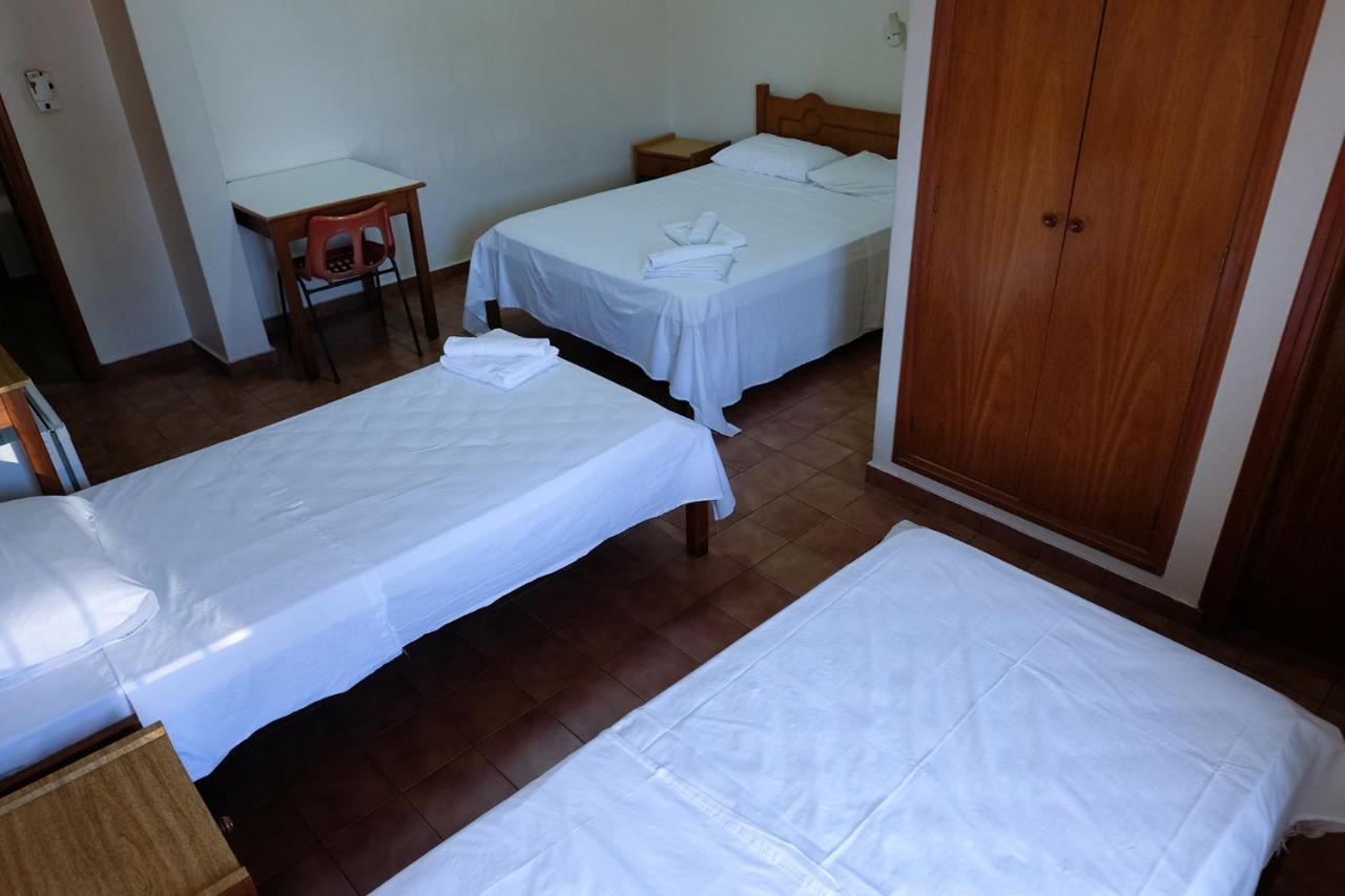 Deluxe Quadruple Room,738239398:JPEG