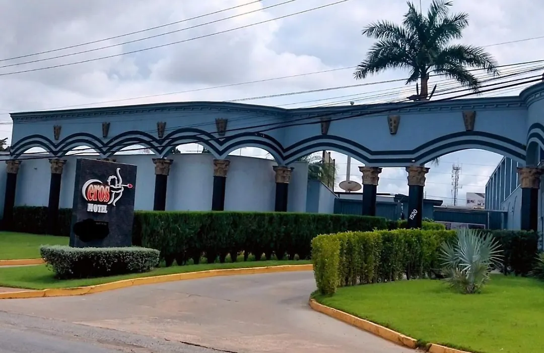 Eros Motel-1